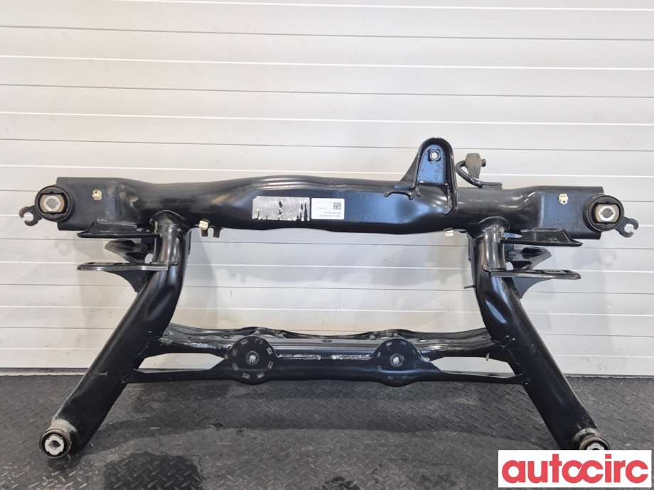 Travers bak til VW Passat 2015-2019 (Fase 1) (B8) (B8) (VOLKSWAGEN|3Q0505235AG||3Q0505235AB)