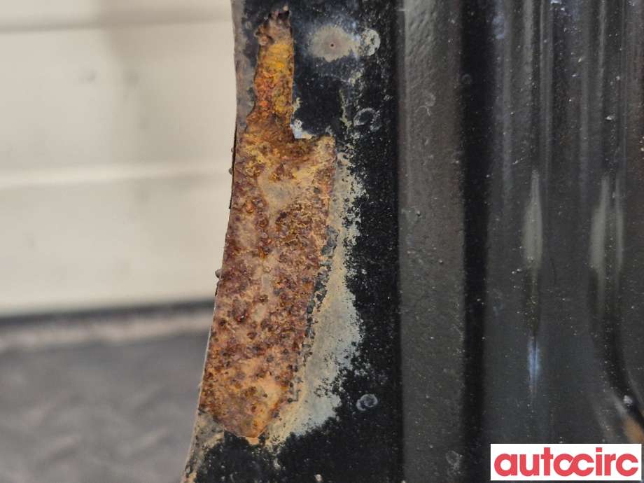 Travers foran hoved til VW ID.4 2020-->>  (VOLKSWAGEN ID4|1EA199315J|)