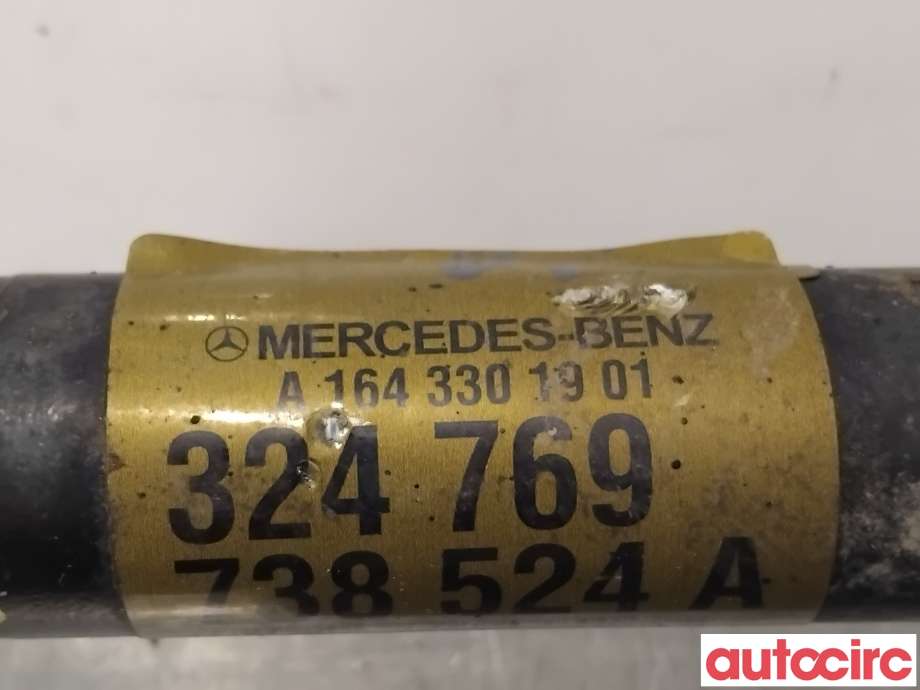 Drivaksel høyre foran til Mercedes GLK 2008-2015 (X204) (X204) (MERCEDES|A1643301901|)
