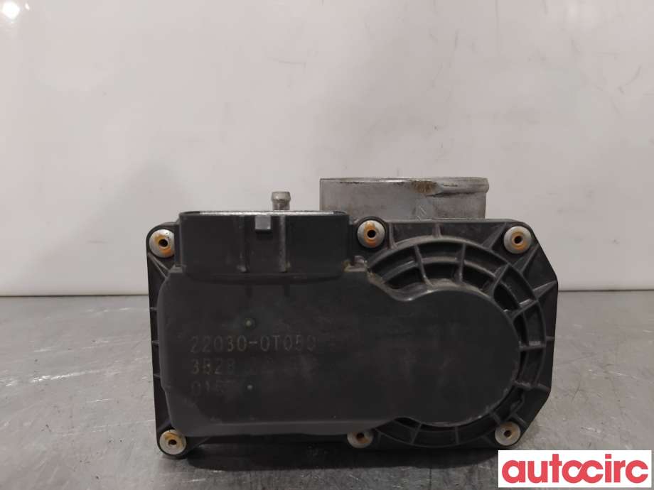 Spjeldhus til Toyota Auris 2013-2015 (Type II, Fase 1) (TOYOTA|220300T050||22030-0T050)