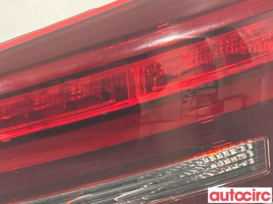 Baklykt høyre indre til Hyundai Tucson 2015-2020  (HYUNDAI|92404D7600)