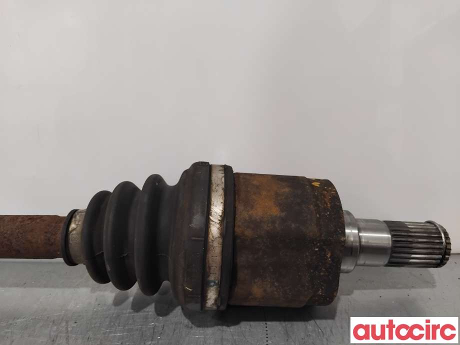 Drivaksel høyre foran til Kia Rio 2011-2017 Type III  (KIA|495011W000||49501-1W000)