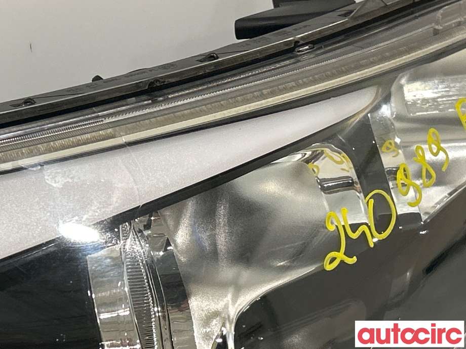 Frontlykt høyre halogen til Kia Rio 2011-2017 Type III  (KIA|921021W280)