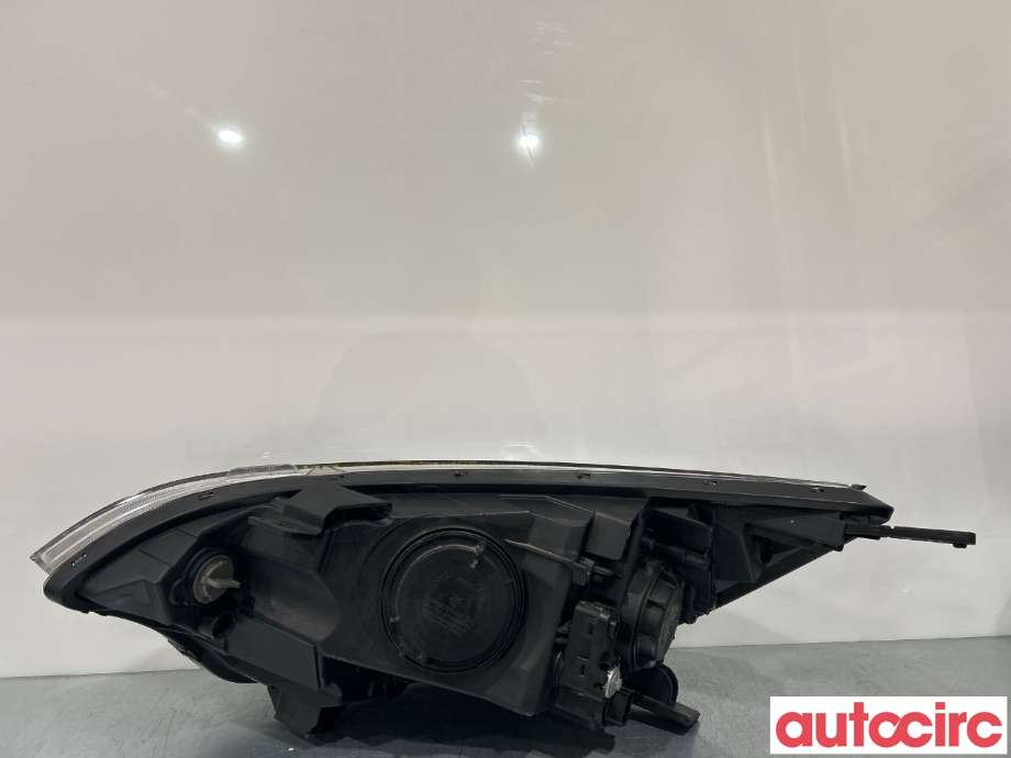 Frontlykt høyre halogen til Kia Rio 2011-2017 Type III  (KIA|921021W280)