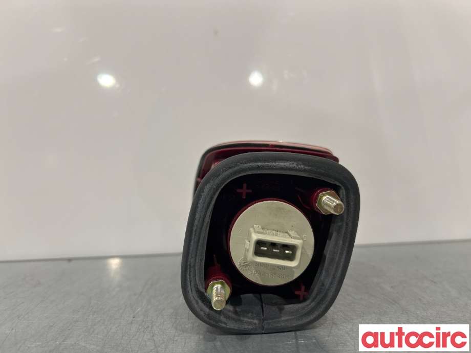 Baklykt venstre til Fiat Barchetta 1996-2006  (FIAT|46443775)