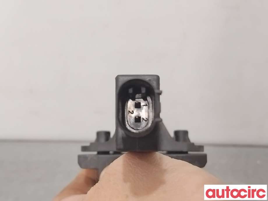 Diverse deler til VW ID.4 2020-->>  (VOLKSWAGEN|5WA962131C|5FA234430-20)