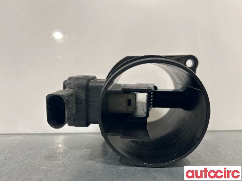 Luftmengde/luftmassemåler til VW Caddy 2010-2015 (Type III, Fase 2)  (VOLKSWAGEN|03L906461|5WK97023)