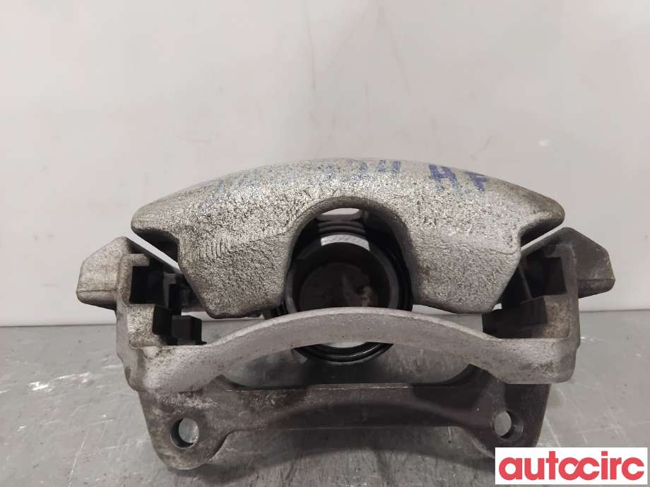 Bremsecaliper høyre foran til VW Passat 2015-2019 (Fase 1) (B8) (B8) (VOLKSWAGEN|8V0615124D|)