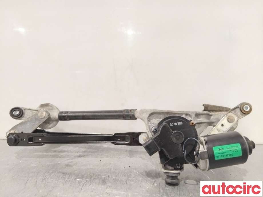 Viskermotor frontrute til Hyundai i40, 2012-2017  (HYUNDAI|981103Z000)