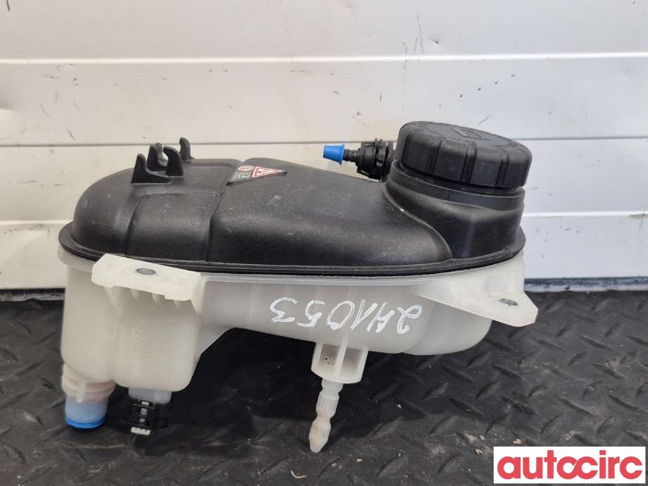 Ekspansjonstank til Mercedes Vito 2014-->> (W447) (W447) (MERCEDES|A4475000049|)