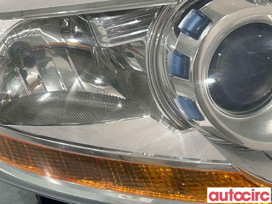 Frontlykt høyre halogen til Ford Kuga 2008-2012 (Type I)  (FORD|1590741)