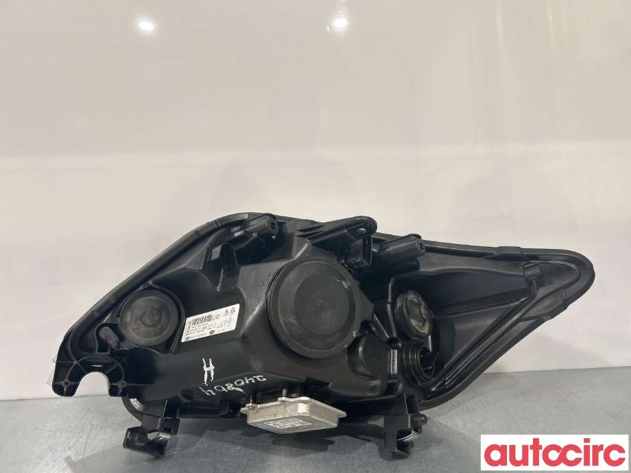 Frontlykt høyre halogen til Ford Kuga 2008-2012 (Type I)  (FORD|1590741)