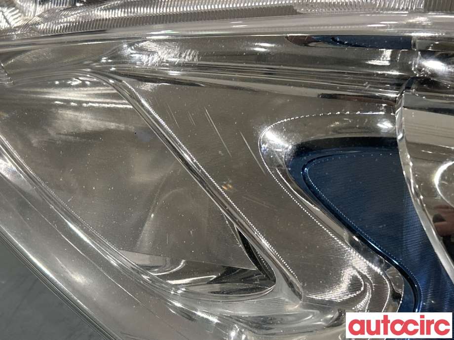 Frontlykt venstre halogen til Nissan Leaf 2011-2017 (Type I)  (NISSAN|260603NL5A)