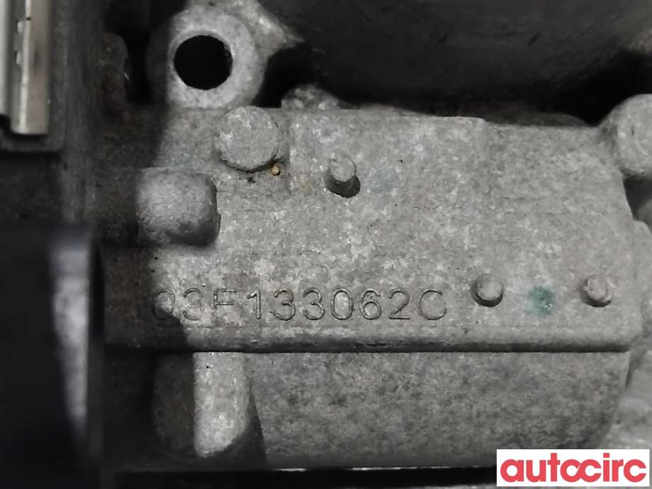 Spjeldhus til VW Passat 2015-2019 (Fase 1) (B8) (B8) (VOLKSWAGEN|03F133062E||03F133062C)