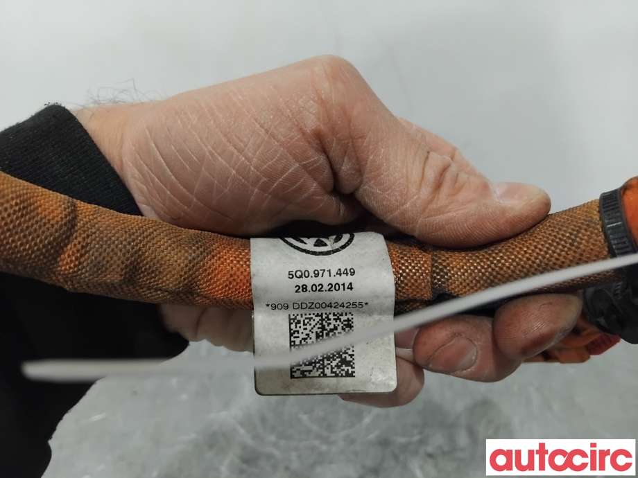 Kabel høy volt (HV) hybrid til VW Passat 2015-2019 (Fase 1) (B8) (B8) (VOLKSWAGEN|5Q0971449C||5Q0971449)
