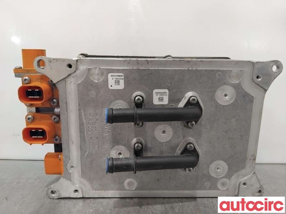 Batterilader (OBC - On Board Charger) til VW Passat 2015-2019 (Fase 1) (B8) (B8) (VOLKSWAGEN|5QE915682M|10115784)