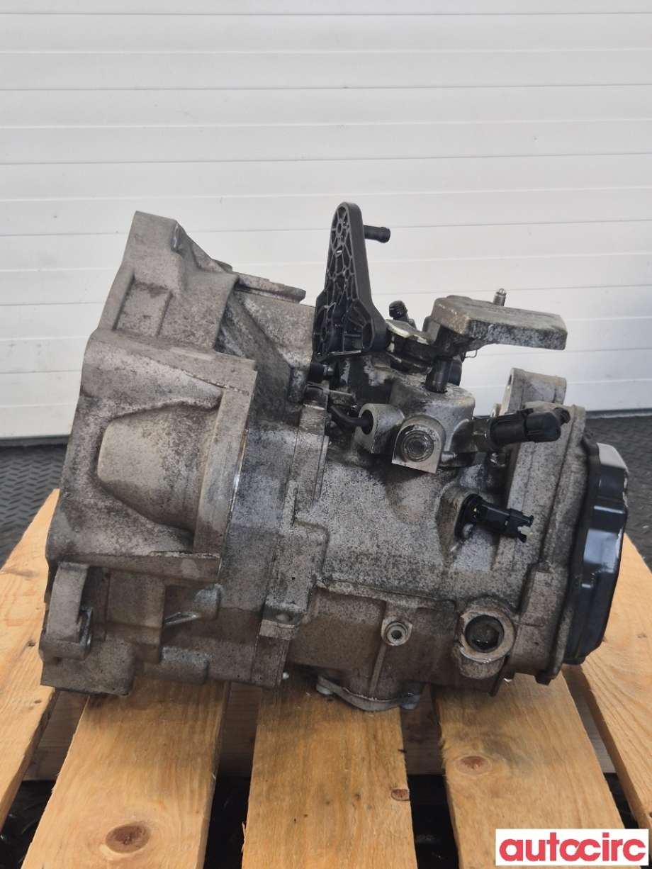 Girkasse manuell til VW Caddy 2010-2015 (Type III, Fase 2)  (VOLKSWAGEN|0A4300046S|MLS)