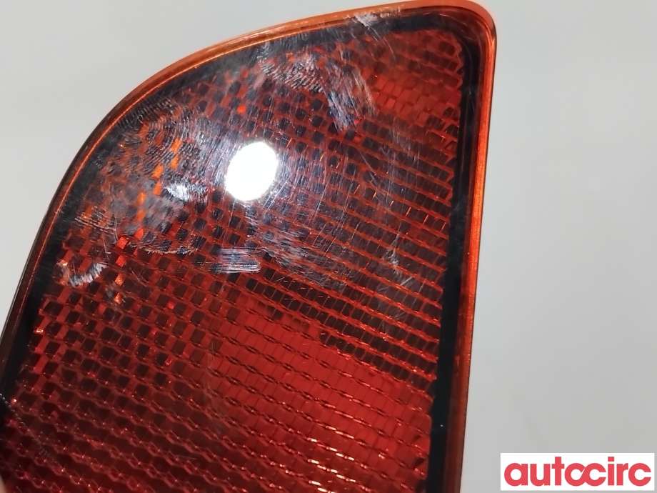 Baklykt fra støtfanger til VW ID.4 2020-->>  (VOLKSWAGEN|11E945701|575945701AA)