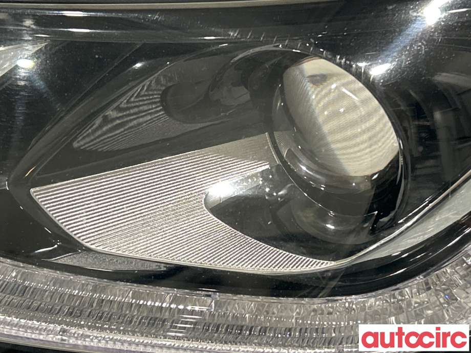 Frontlykt venstre halogen til Opel Ampera-e 2017-->> (Type II)  (OPEL|42573527)