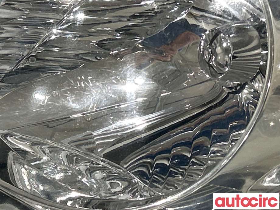 Frontlykt høyre halogen til Suzuki Swift 2005-2010  (SUZUKI|35120-63J10)