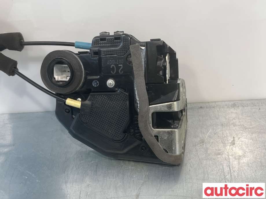 Låsekasse venstre bak til Toyota RAV4 2009-2013 (Type III, Fase 2)  (TOYOTA|6906042021|)