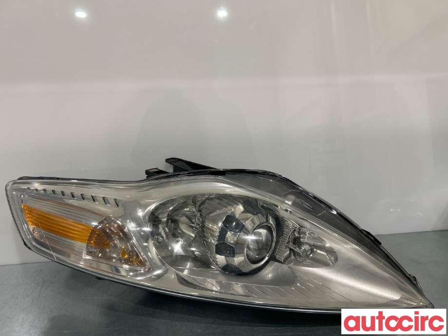 Frontlykt høyre halogen til Ford Mondeo, 2011-2014 (Type IV, Fase 2)  (FORD|1811624)