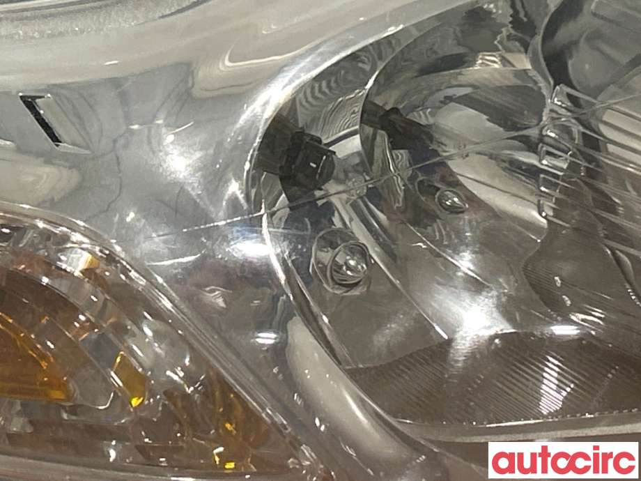 Frontlykt høyre halogen til Ford Mondeo 2011-2014 (Type IV, Fase 2)  (FORD|1811624)