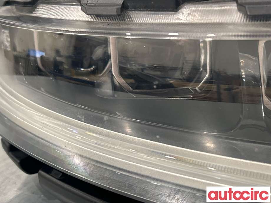 Frontlykt høyre halogen til Kia e-Soul 2019-->> (Type III)  (KIA|92102J2020)