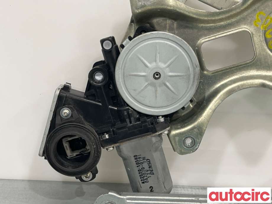 Ruteheis venstre foran til Toyota RAV4 2009-2013 (Type III, Fase 2)  (TOYOTA|6980252080|062020-0791|422520-10540)