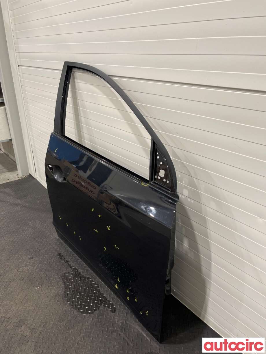 Dør høyre foran til Hyundai Ix35 2010-2015  (HYUNDAI|760042Y000)