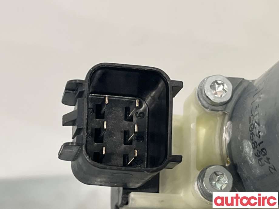 Ruteheis høyre bak til Ford Focus 2011-2014 (Type III, Fase 1)  (FORD|1870371|924760-105|BM51-A27000-BD)