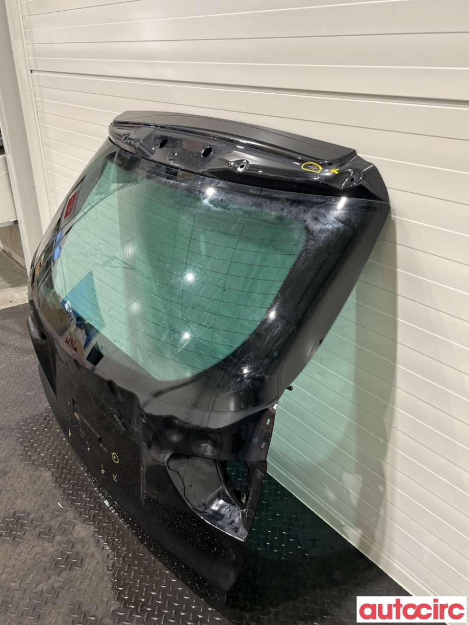 Bakluke til Hyundai Ix35 2010-2015  (HYUNDAI|737002Y000)