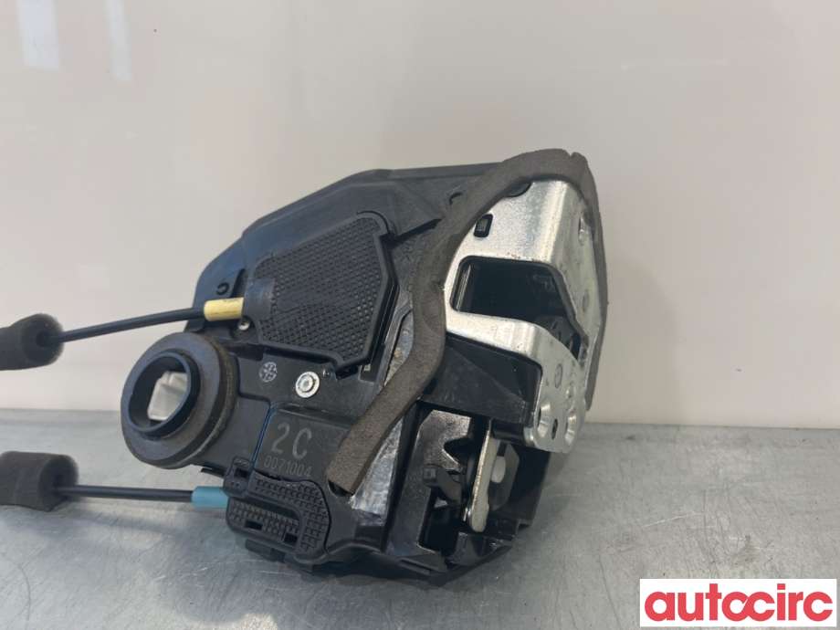 Låsekasse høyre bak til Toyota RAV4 2009-2013 (Type III, Fase 2)  (TOYOTA|6905042020||6905042021)