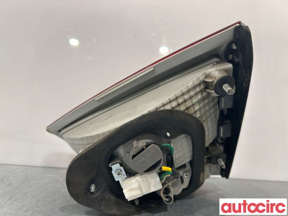 Baklykt venstre indre til Hyundai Ix35 2010-2015  (HYUNDAI|924052Y000)