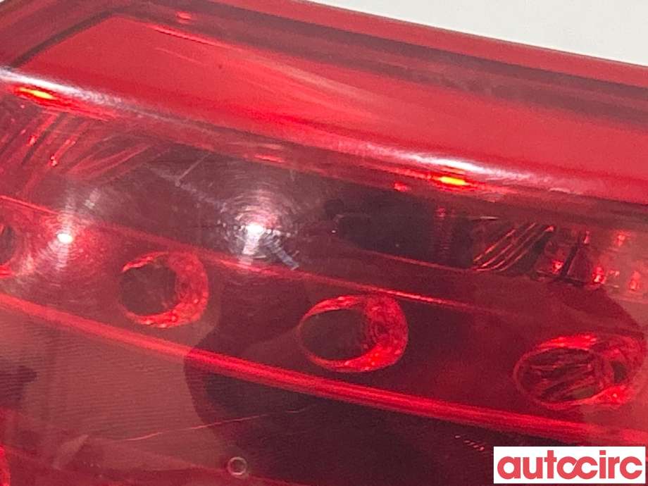 Baklykt høyre indre til Hyundai Ix35 2010-2015  (HYUNDAI|924022Y000)