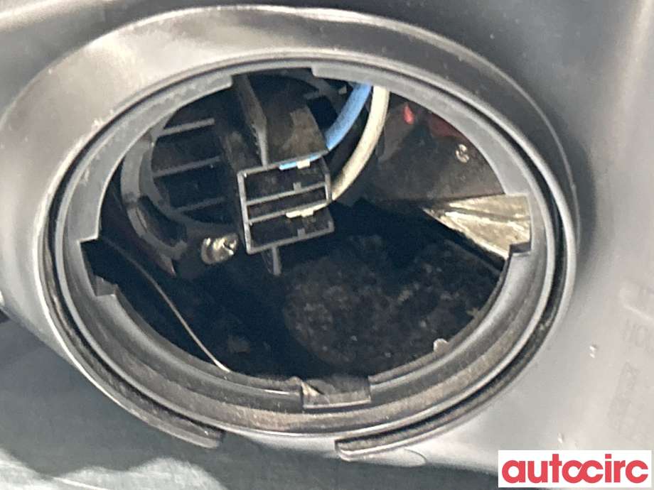 Frontlykt høyre halogen til Hyundai i10 2008-2013 (Type I)  (HYUNDAI|92102B9300)
