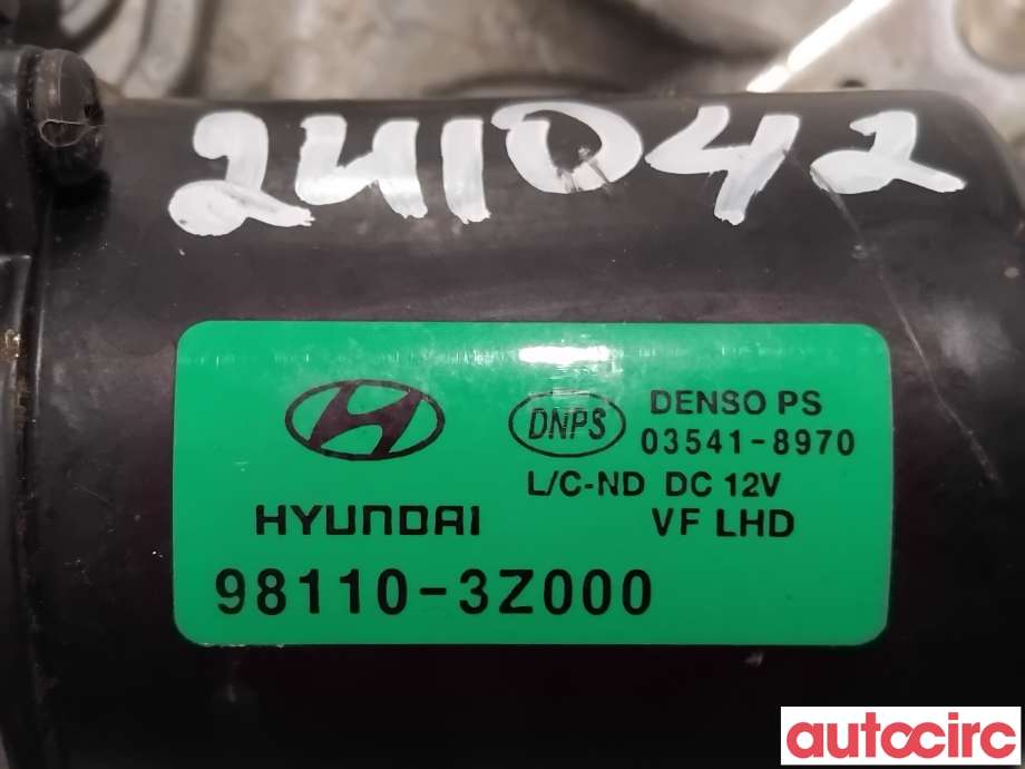Viskermotor frontrute til Hyundai i40 2012-2017  (HYUNDAI|981103Z000|03541-8970|98110-3Z000)