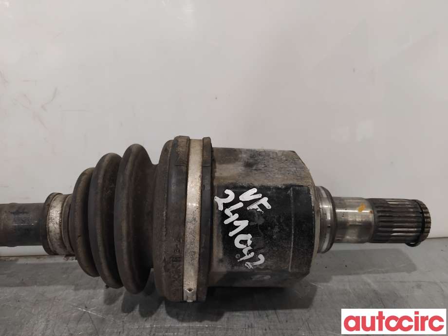 Drivaksel venstre foran til Hyundai i40 2012-2017  (HYUNDAI|495003Z300||49500-37300)
