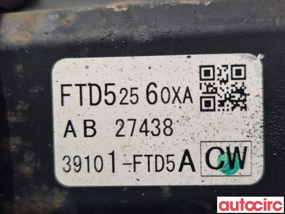 Drivaksel venstre foran til Mazda CX-3 2015-2022  (MAZDA|FTD52560XA|)