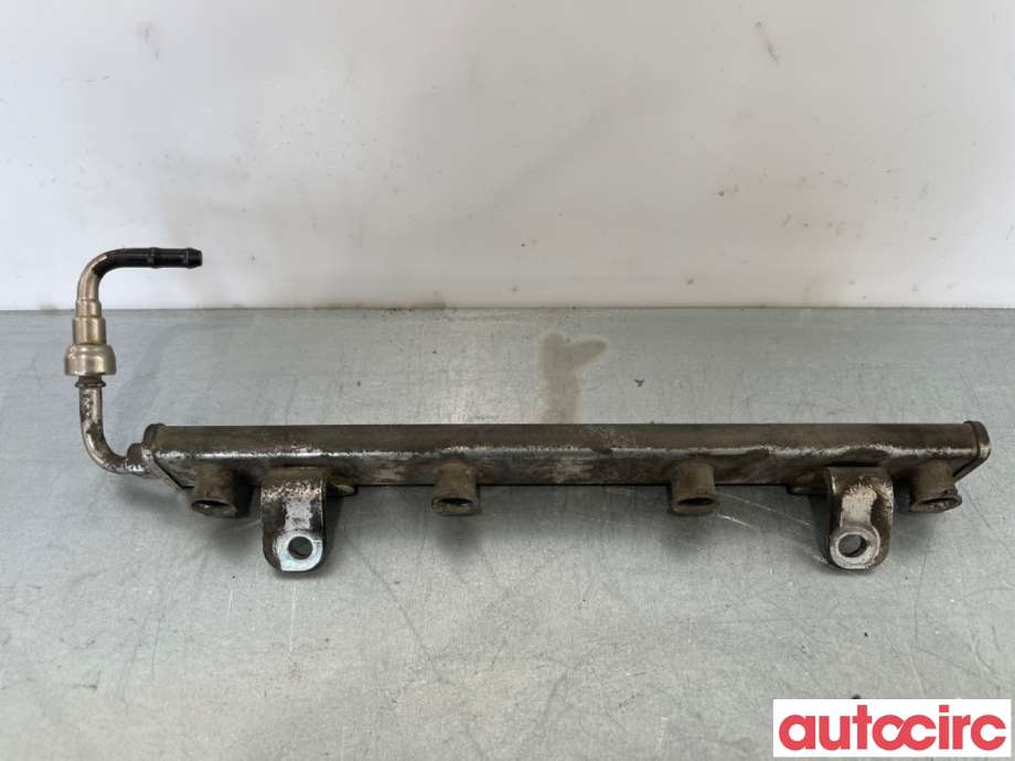 Dyseskinne (fuelrail) til Nissan Qashqai 2007-2010 (Type I, Fase 1) (NISSAN|17520EE30B|)