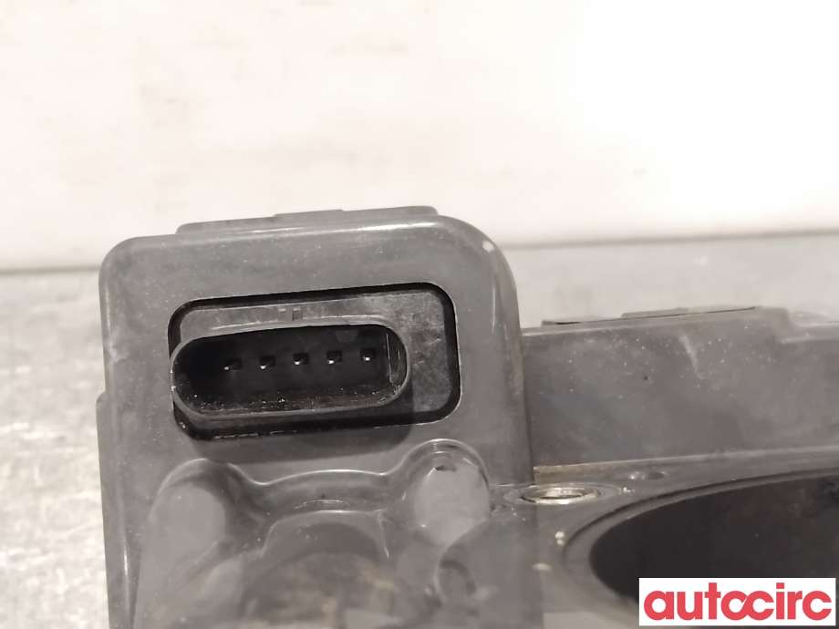 Spjeldhus til Mercedes Vito 2014-->> (W447) (W447) (MERCEDES|A6510900470|0280750573)