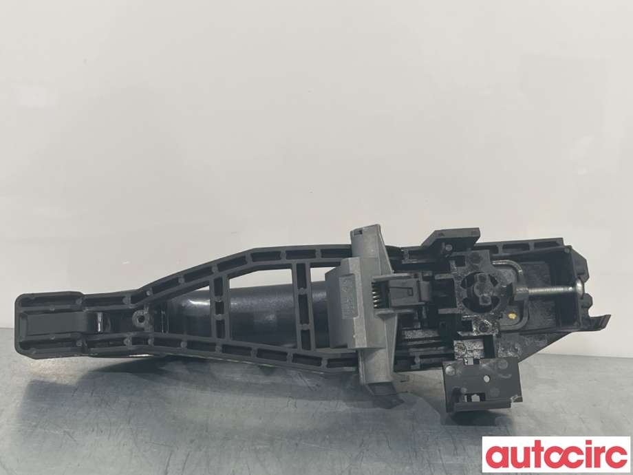 Dørhåndtak utv høyre foran til Ford Focus 2008-2010 (Type II, Fase 2) (FORD|1480070|)