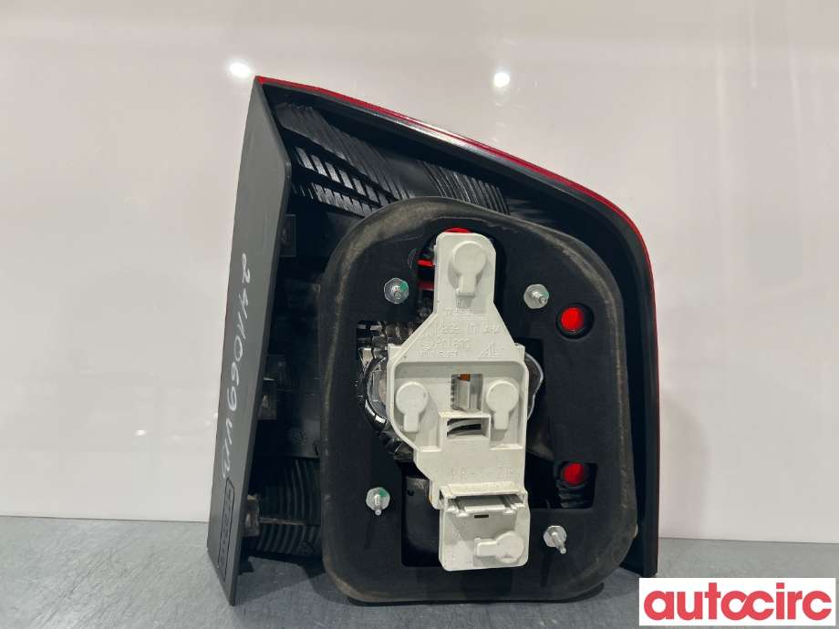 Baklykt venstre til Škoda Octavia 2009-2013 (Type II, Fase 2)  (SKODA|1Z9945111A)