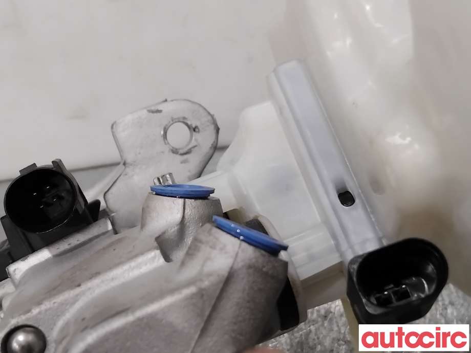 Bremsepumpe hoved til VW Passat 2015-2019 (Fase 1) (B8) (B8) (VOLKSWAGEN|8V1611021A||5Q1614019AC)