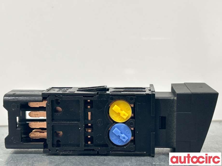 Bryter diverse til Hyundai Ix35 2010-2015  (HYUNDAI|933902Y0009P)