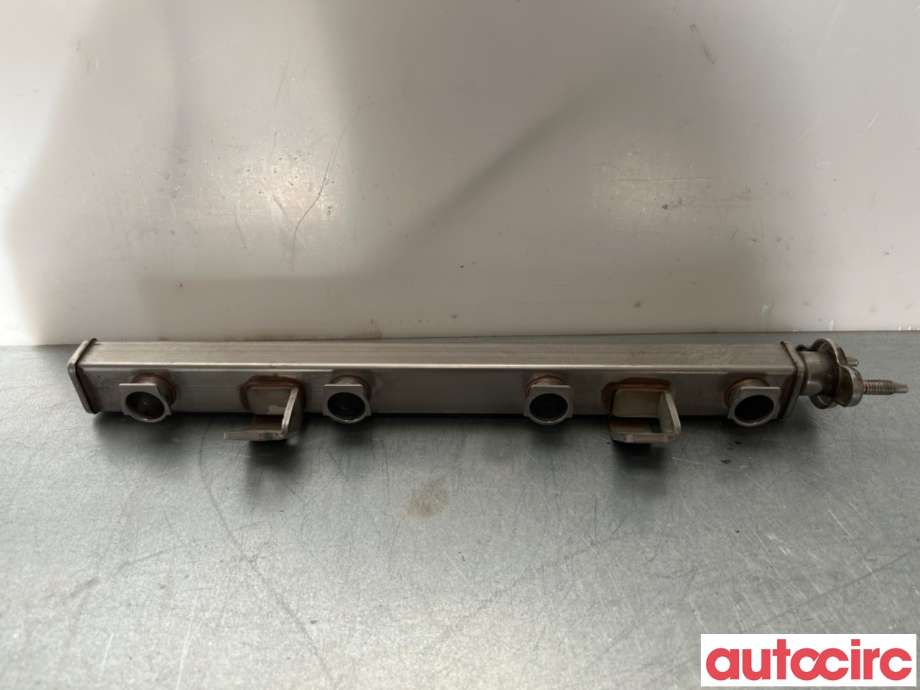 Dyseskinne (fuelrail) til Kia Rio 2011-2017 Type III  (KIA|3534003000|)