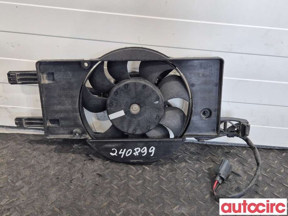 Kjølevifte til Ford Focus, 2011-2014 (Type III, Fase 1)  (FORD|1815246)