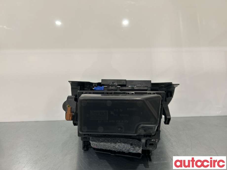 Hanskerom til Peugeot 208 2019-->> (Type II)  (PEUGEOT|98274017XU)