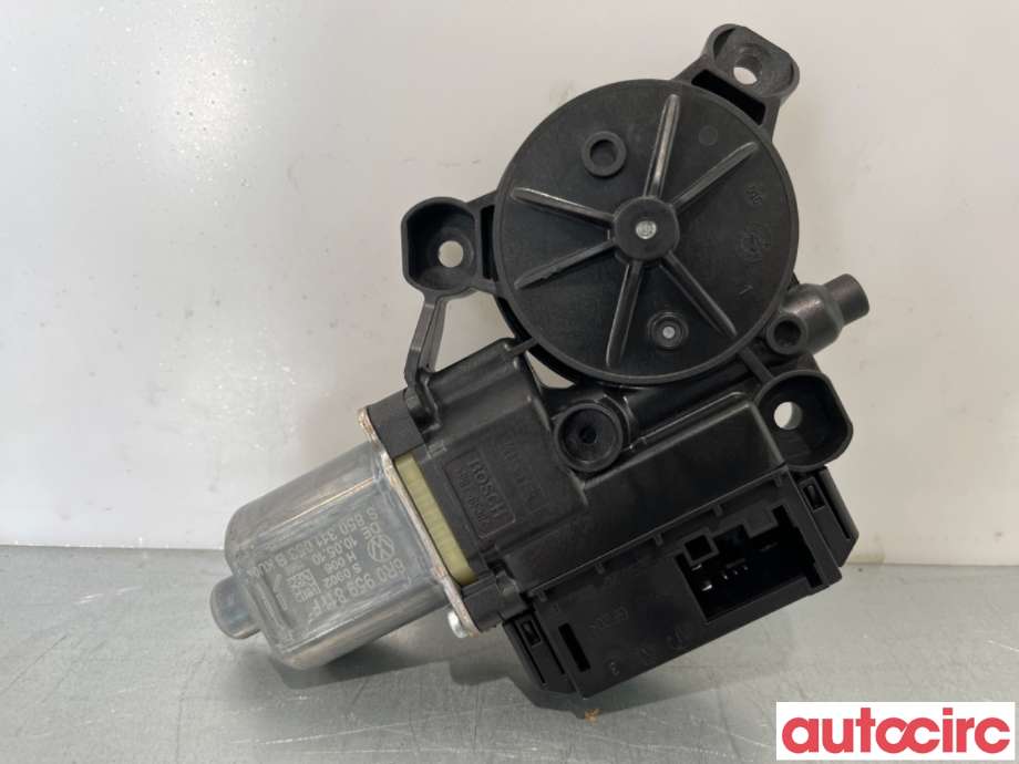 Ruteheis venstre bak til VW Polo 2009-2014 (Type V, Fase 1)  (VOLKSWAGEN|6R0959811N|0130822532|6R0959811AA)