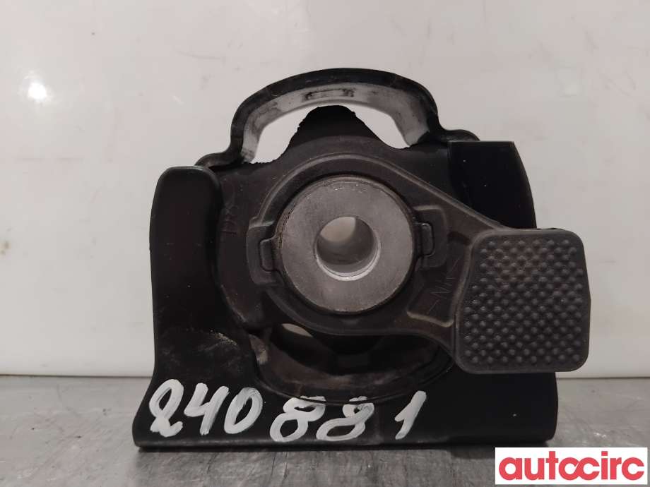 Motorfeste til Toyota RAV4, 2016-2019 (Type IV, Fase 2)  (TOYOTA|1236136150)